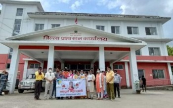 निर्मलाका हत्यारा पत्ता लगाउन माग गर्दै प्रधानमन्त्रीलाई ज्ञापन पत्र 